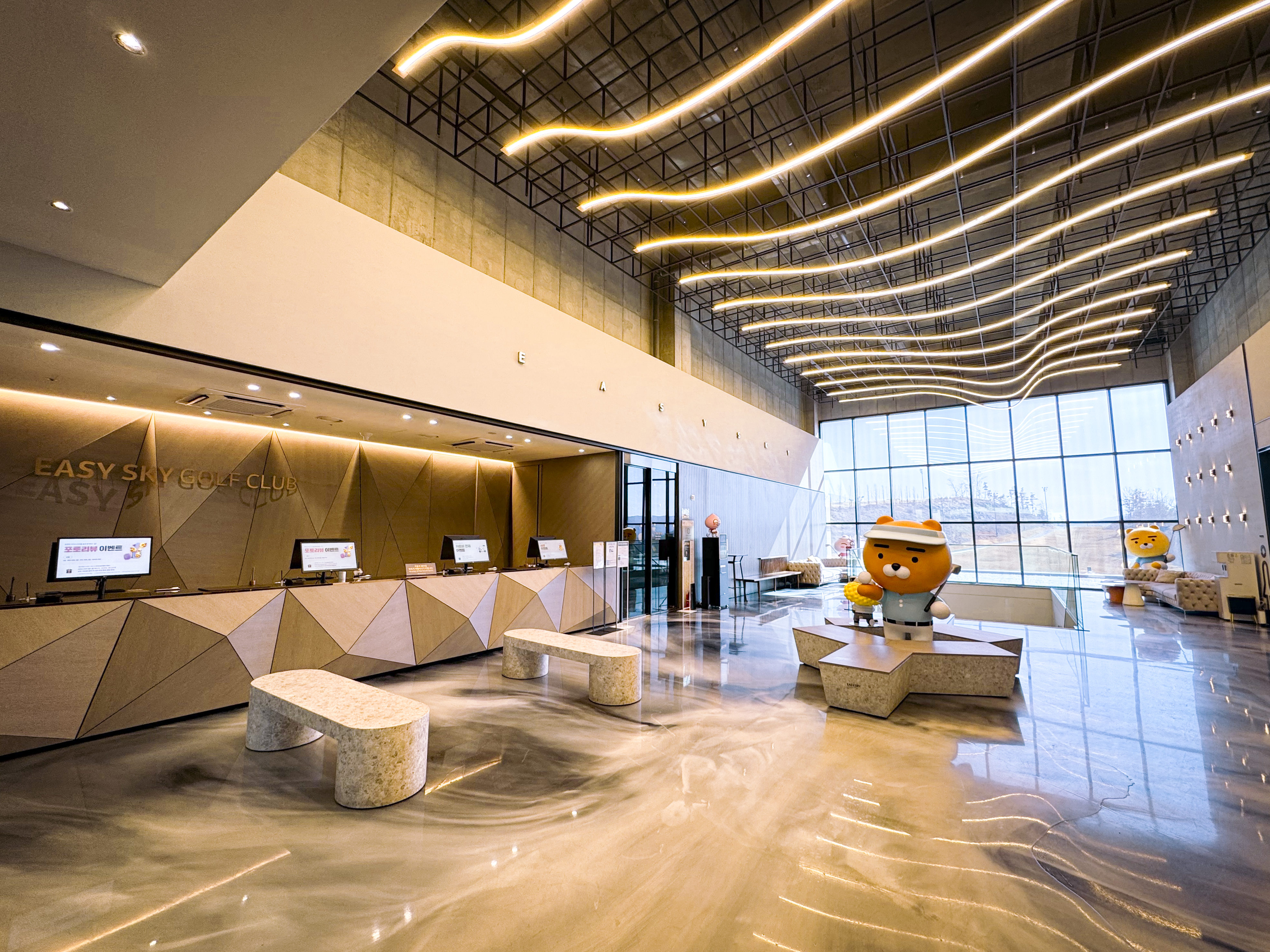 로비 이미지 1